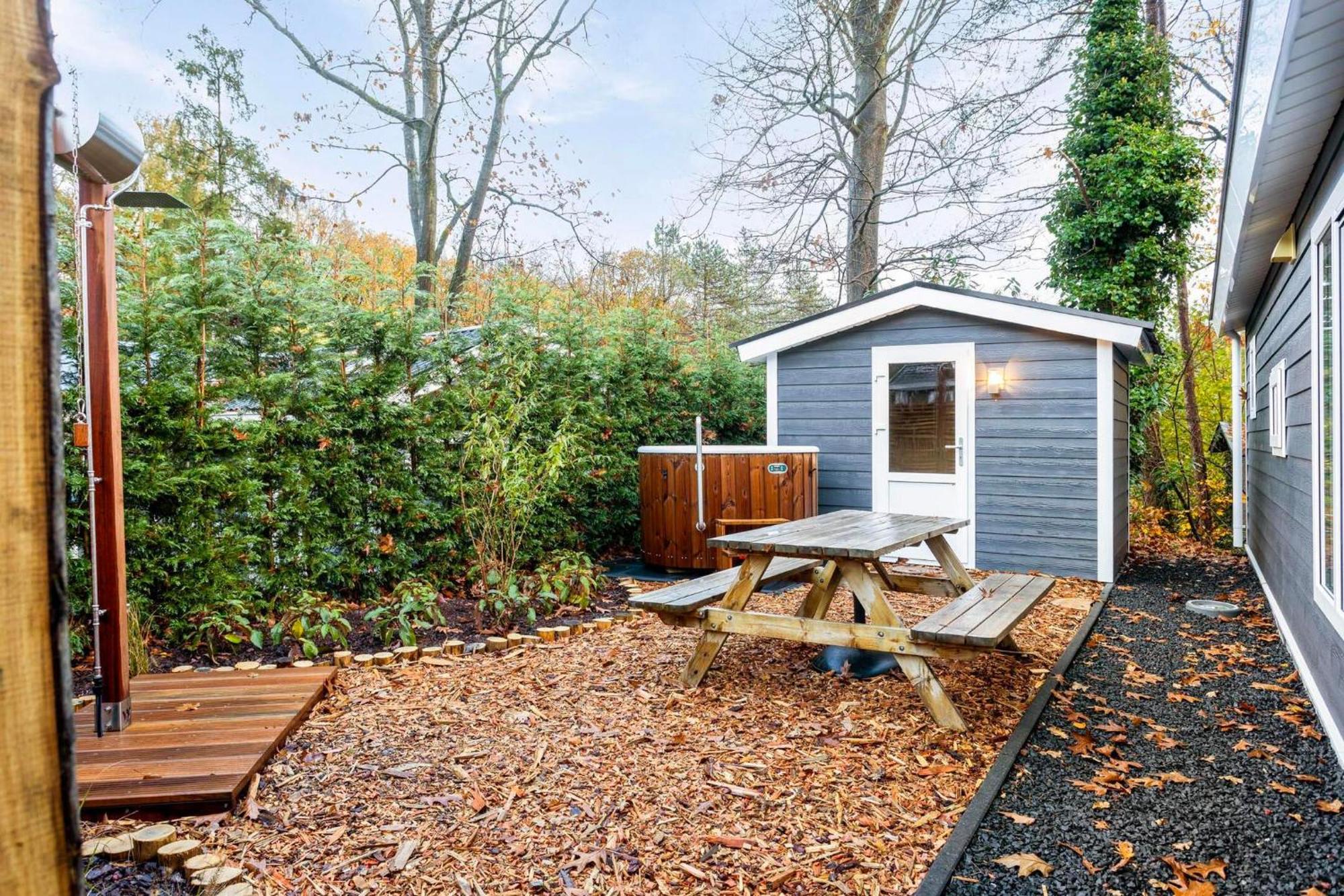 Vakantiepark De Thijmse Berg Rhenen Exteriör bild